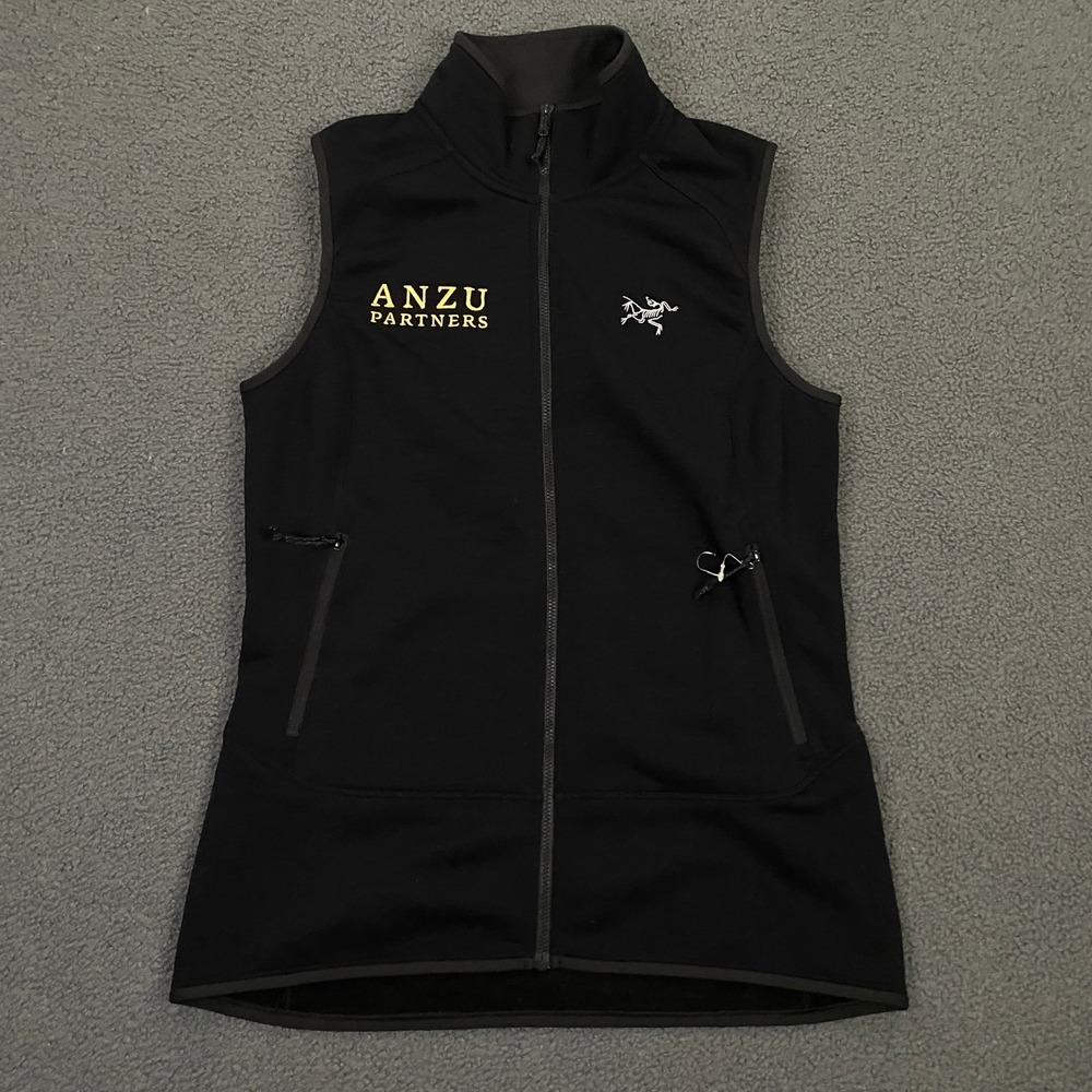 Arc'teryx Kyanite Vest Womens Medium Black Fleece Base Layer Full Zip